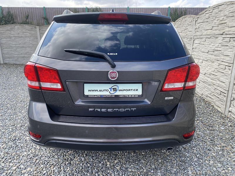 Fiat Freemont 2.0MJET 140PS MAN 7M 164000KM! - fotka 4 z 168