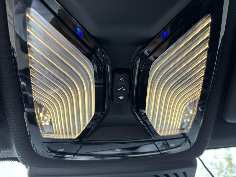 BMW X3 3,0 M40d 250kW WEBASTO PANORAM - fotka 13 z 49