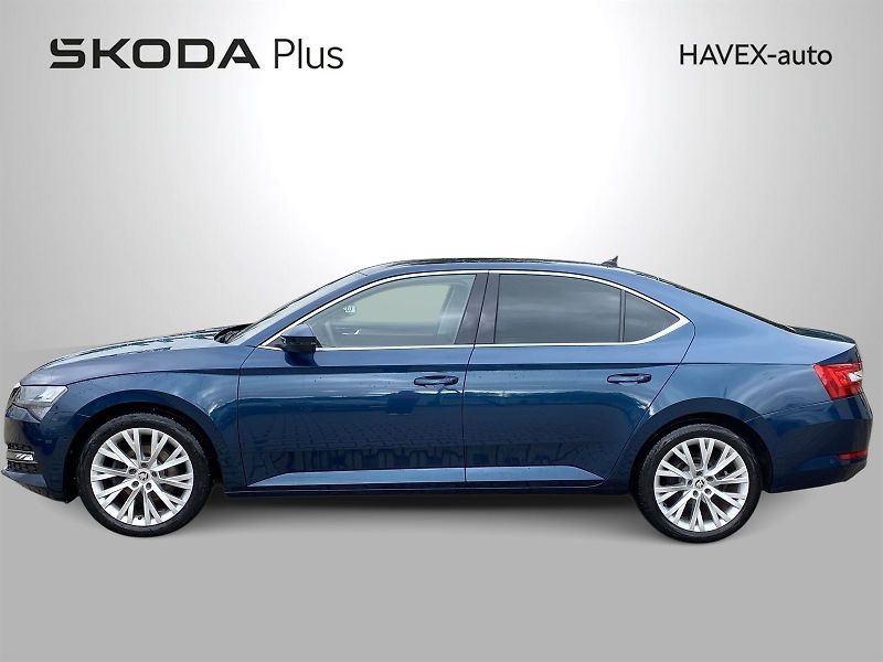 Škoda Superb (2021) 2.0 TDI DSG Style - fotka 3 z 35