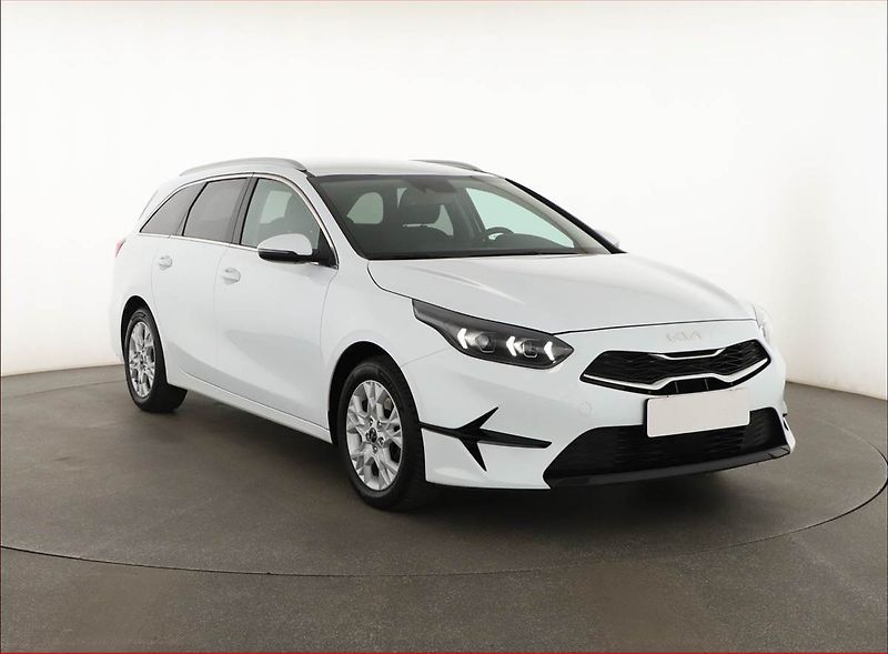 Kia Ceed (2024) Top 1.5 T-GDI - fotografie inzerátu