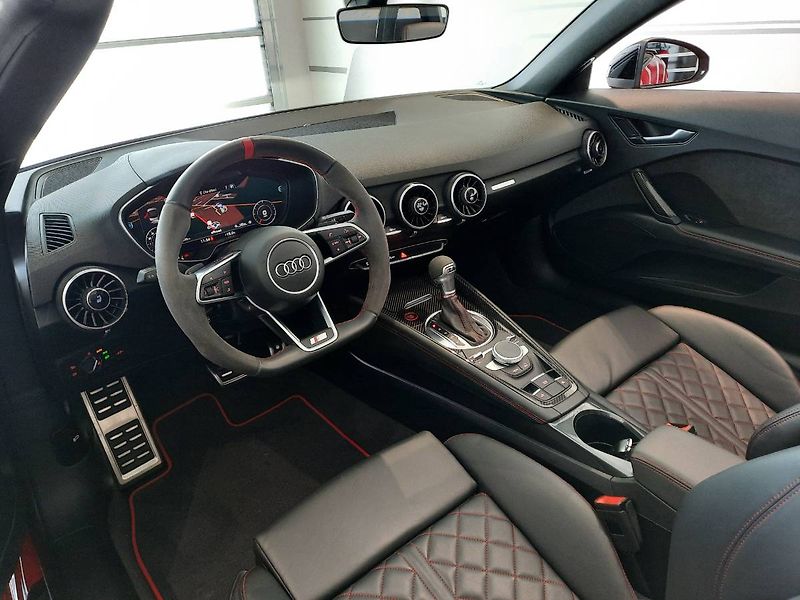 Audi TT (2022) S Roadster2.0 TFSI(235kW/320k) - fotka 6 z 30