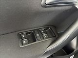 Volkswagen Polo 1,2   TSI 66KW,HIGHLINE,1.MAJ - náhled 10