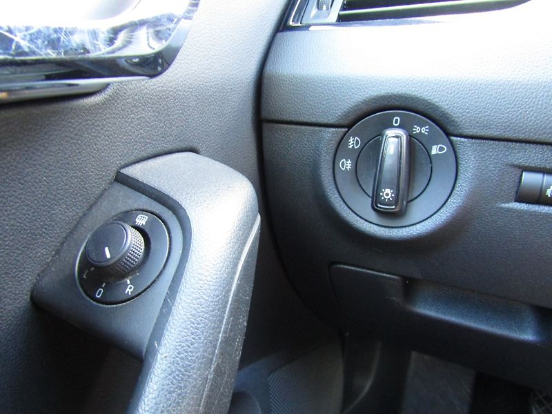 Škoda Octavia (2014) 1.6 TDI 77kW  1.MAJITEL - fotka 30 z 35