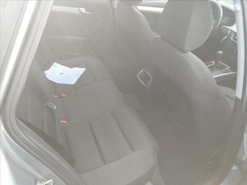 Audi A4 1,8 TSi 118KW - fotka 9 z 18