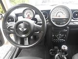Mini One 1.6i. KLIMA,110TKm!!! - náhled 22