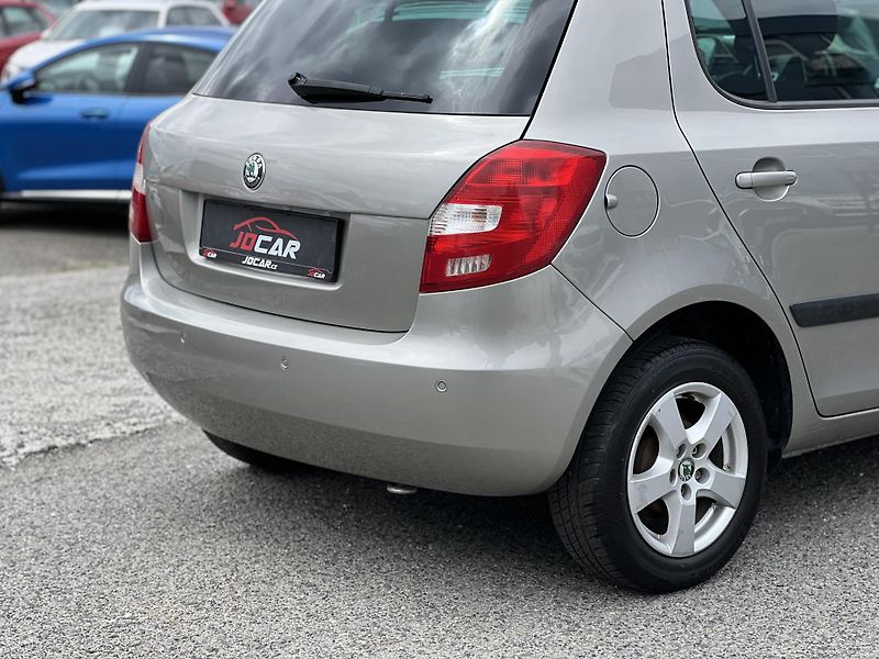 Škoda Fabia 1.2i 12v KLIMA KOUPENO V ČR - fotka 35 z 35