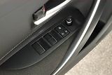 Toyota Corolla (2023) Comfort 1.8 Hybrid, Automat - náhled 16