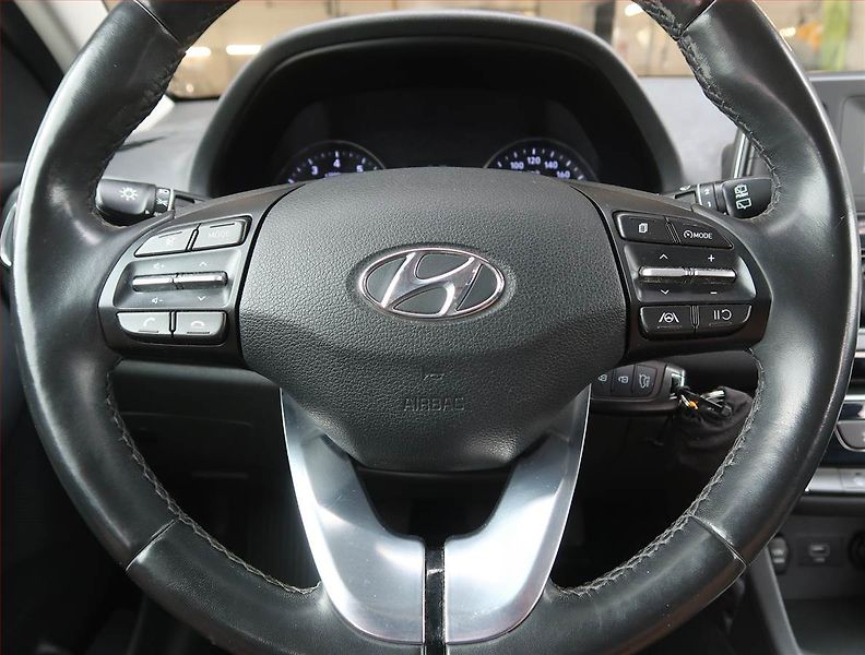 Hyundai i30 (2022) Comfort 1.0 T-GDI, Serv.kniha - fotka 14 z 15
