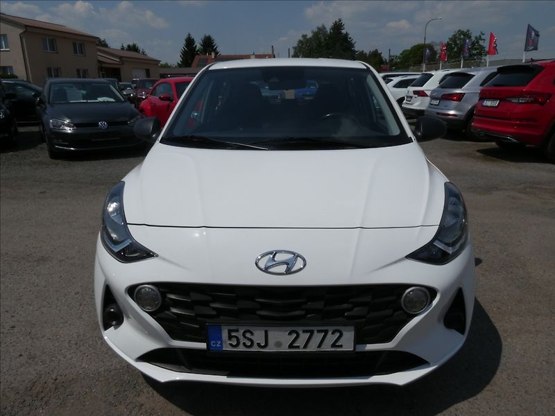 Hyundai i10 1,0 i 49kW 1.majitel, DPH, ČR - fotka 2 z 30
