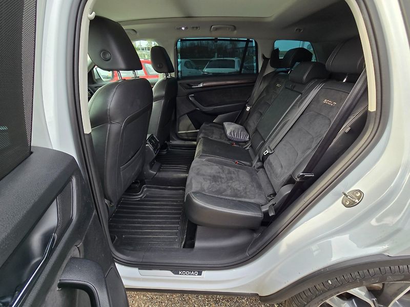 Škoda Kodiaq (2017) 2.0 TDi 140KW Sco - fotka 12 z 21