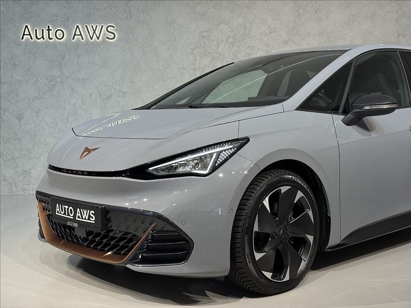 Cupra Born 150kW LED Tepelko Kamera - fotka 5 z 50