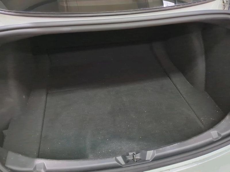 Tesla Model 3 LONG RANGE DUAL MOTOR SOH 97% - fotka 8 z 12