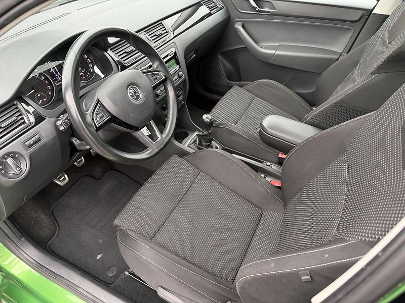 Škoda Rapid 1,6TDI 77kW Po Rozvodech - fotka 10 z 23
