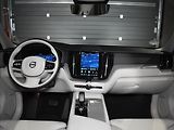 Volvo XC60 2,0 B4 AWD Plus dark Bezklíč - náhled 13