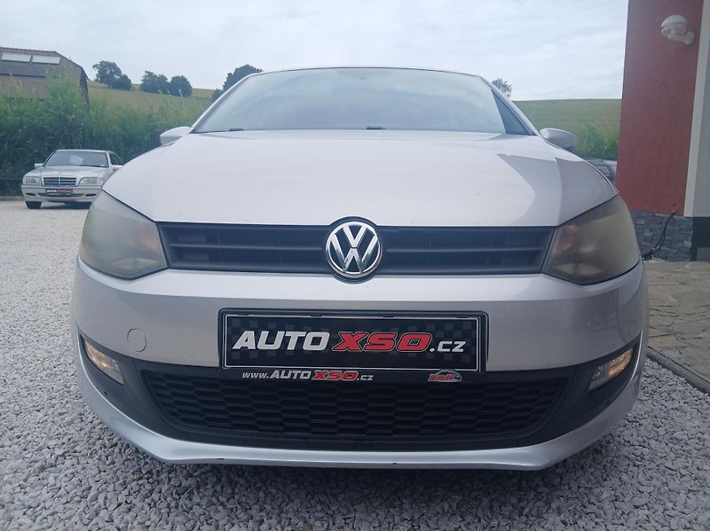 Volkswagen Polo 1.4i KLIMA ALU - fotka 7 z 27