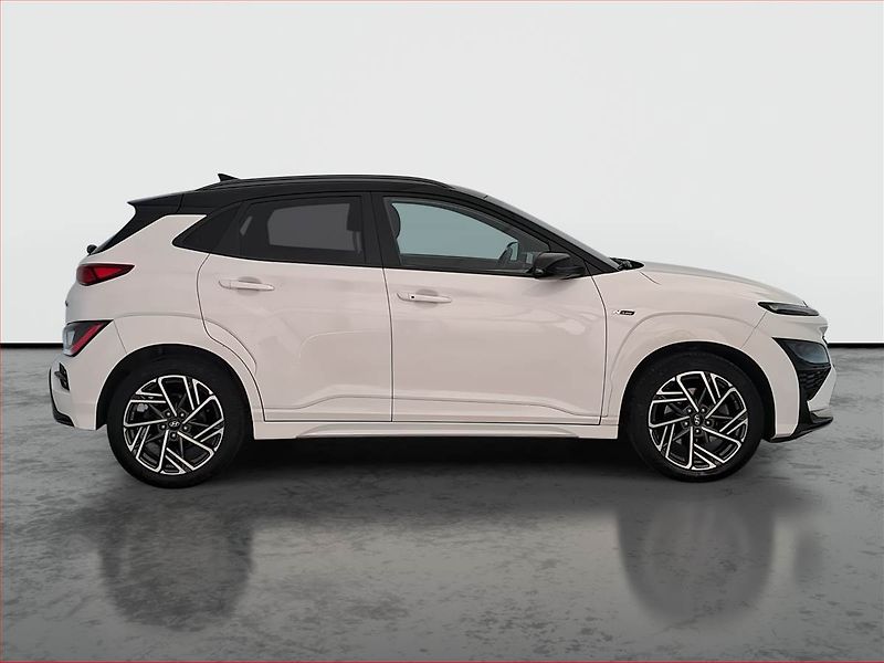 Hyundai Kona (2022) N-Line 1.0 T-GDI, ČR,1.maj - fotka 6 z 20