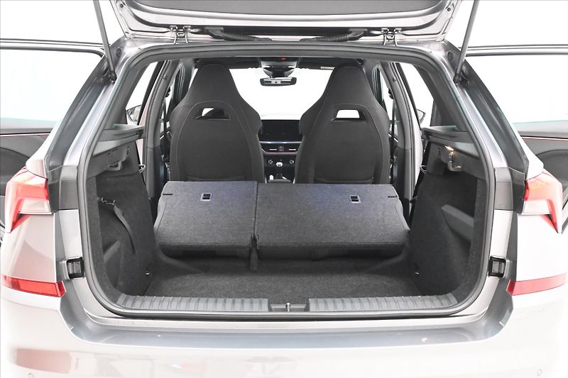 Škoda Kamiq 1,0 TSI 81 kW Sport Business Z - fotka 11 z 29