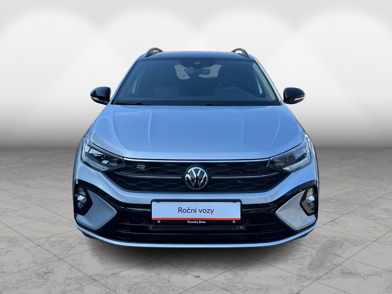 Volkswagen Taigo R-Line People 1,5 TSI DSG - fotka 3 z 22