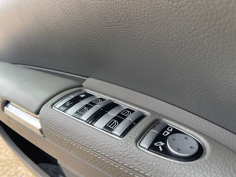 Mercedes-Benz Třídy S 350 3,5i V6*200kW*ZADÁNO* - fotka 31 z 35