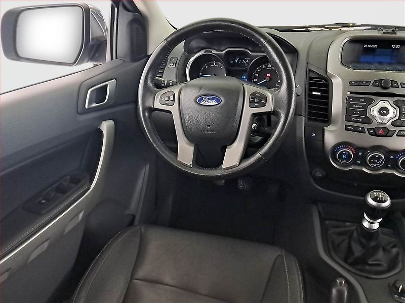 Ford Ranger (2015) 3.2 TDCi, 4X4, Serv.kniha - fotka 7 z 16