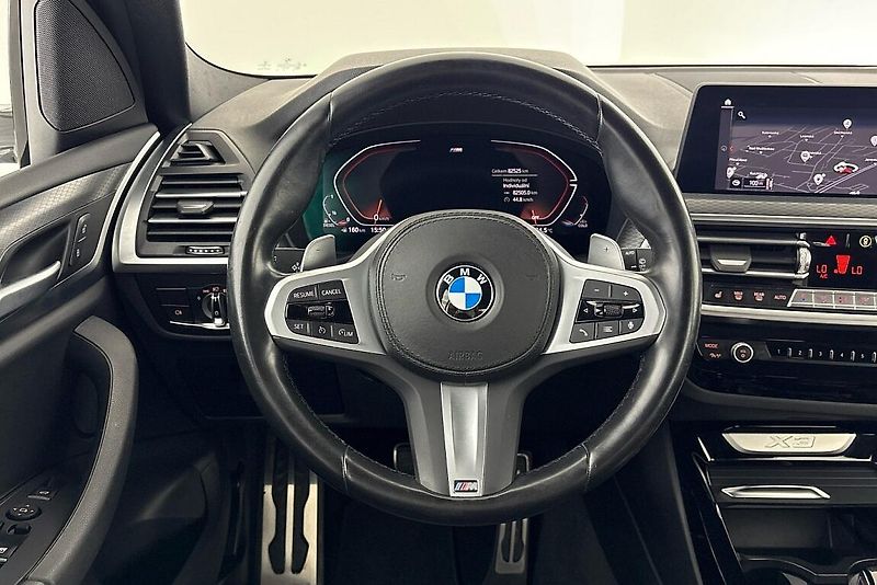 BMW X3 xDrive20d - fotka 21 z 26