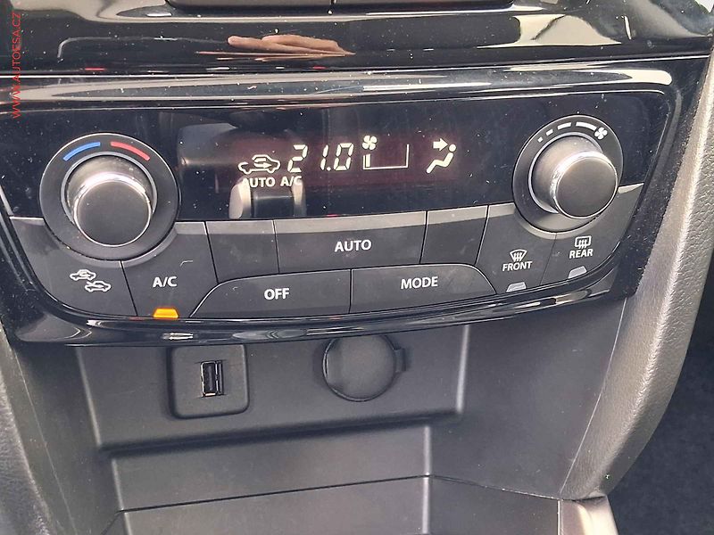 Suzuki Vitara (2019) 1.4 BJet AllGrip, AT, kůže - fotka 16 z 21