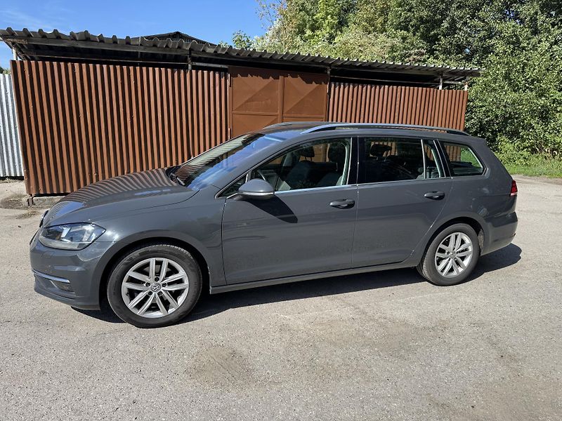 Volkswagen Golf Variant (2019) - fotka 3 z 28