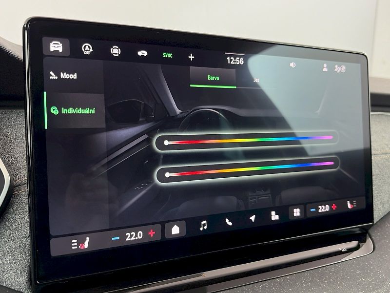 Škoda Octavia (2025) DSG 1.5TSI 110kW Top Selection - fotka 17 z 30