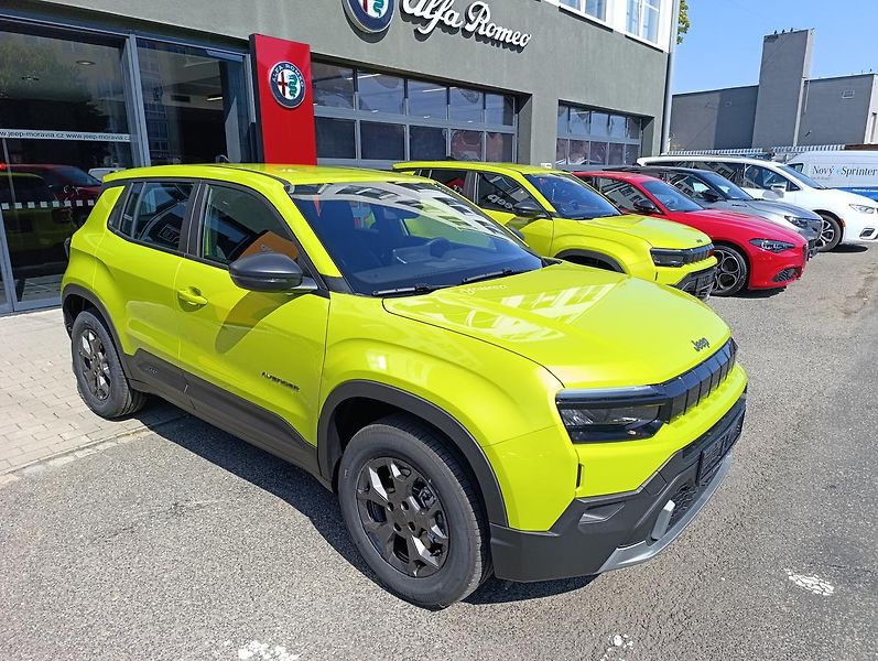 Jeep Avenger (2026) Longitude 1.2 Turbo e-Hybrid - fotka 9 z 26