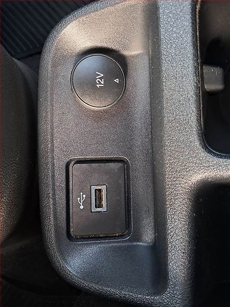 Ford Tourneo Connect (2022) Maxi Trend 1.5 EcoBlue, 5Míst - fotka 15 z 16