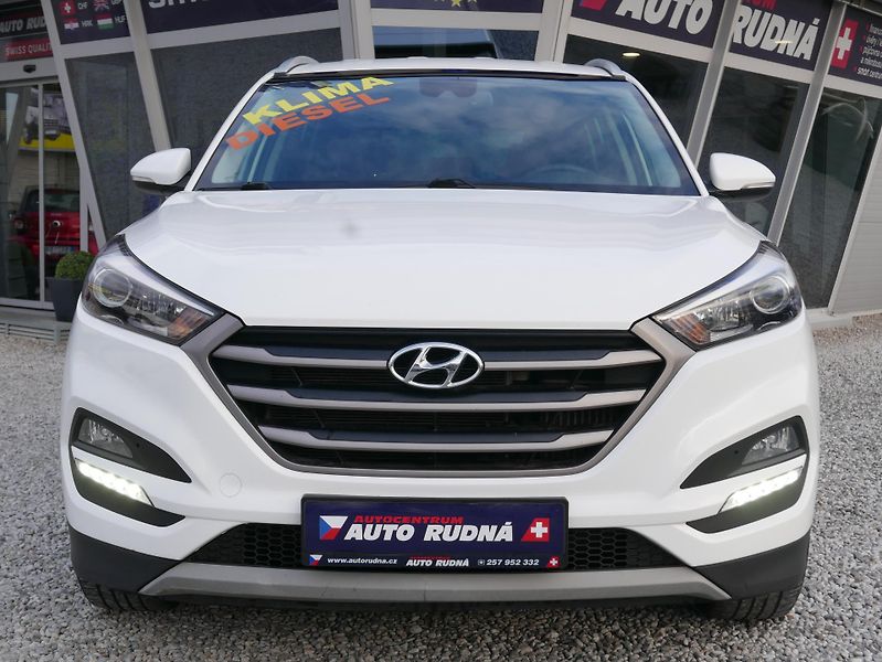 Hyundai Tucson 1,7 CRDi 1.Majitel ČR ! - fotka 4 z 38