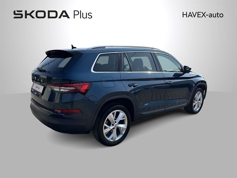 Škoda Kodiaq (2022) 2.0 TDI DSG Style - fotka 2 z 35
