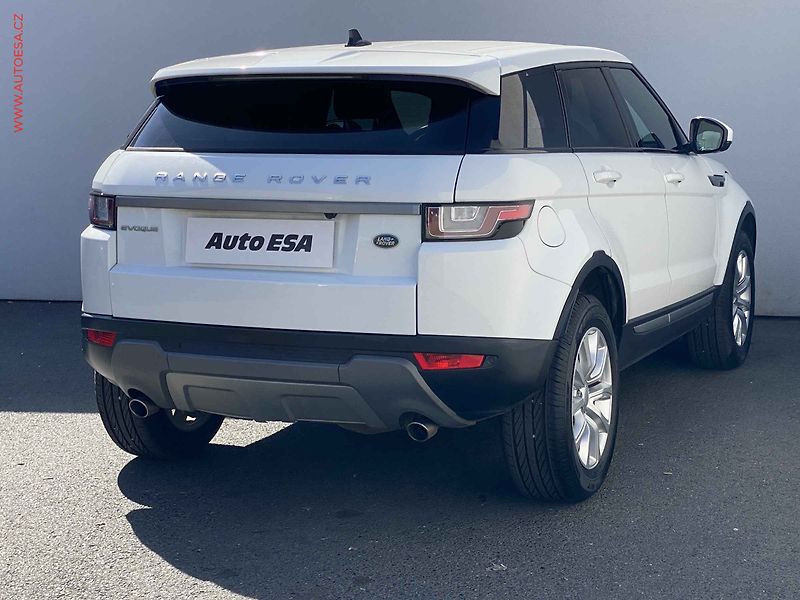 Land Rover Range Rover Evoque (2015) 2.0 TD4 4x4, AT, bixen, kůže - fotka 4 z 18