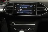 Peugeot 308 (2018) Style 1.2 PureTech, ČR,1.maj - náhled 9