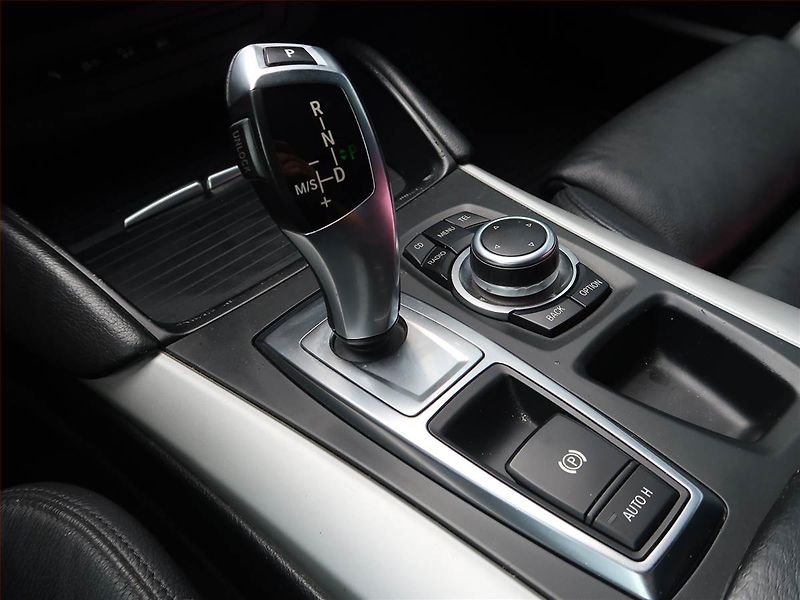BMW X6 (2013) xDrive40d, 4X4, Automat, Kůže - fotka 13 z 19