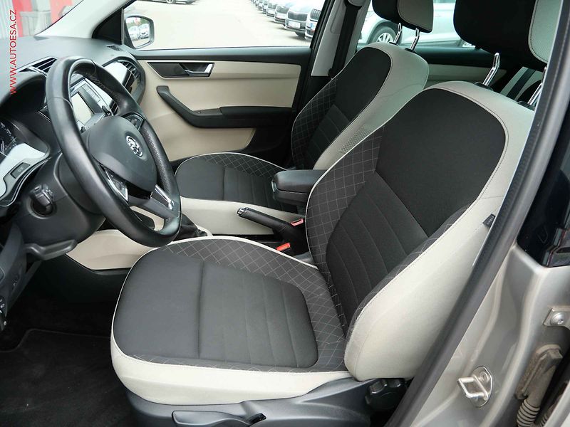 Škoda Fabia (2015) 1.4 TDi, ČR, Style - fotka 10 z 23
