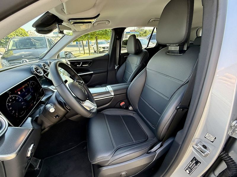 Mercedes-Benz GLC (2025) 220 d 4MATIC - fotka 25 z 47