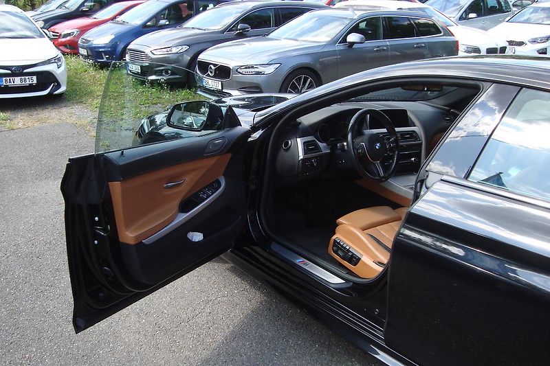 BMW Řada 6 (2016) Gran Coupé 640d M Xdrive,ČR - fotka 26 z 78