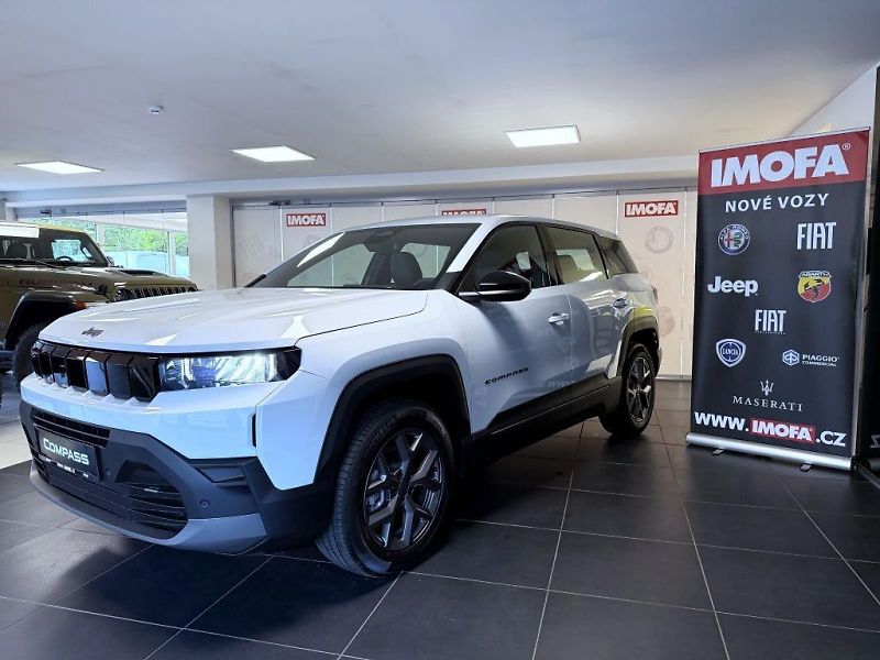 Jeep Compass (2026) NEW e-Hybrid 145k eDCT6 Altitu - fotka 3 z 16