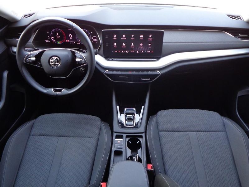 Škoda Octavia Combi IV 2.0 TDI DSG STYLE  11 - fotka 12 z 29