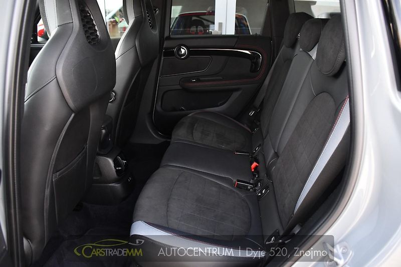 Mini Countryman JCW ALL4  300K ČR - fotka 13 z 56