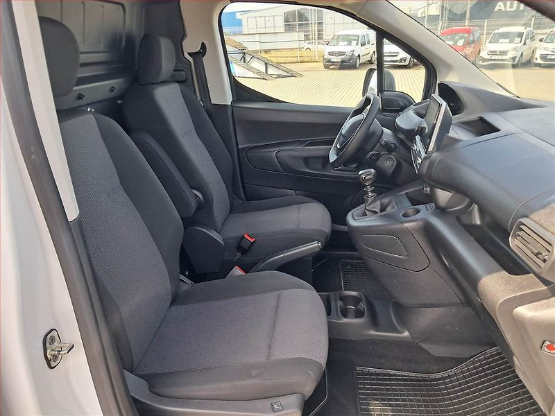 Peugeot Partner (2022) 1.5 BlueHDi, ČR, 1Maj, DPH - fotka 7 z 13