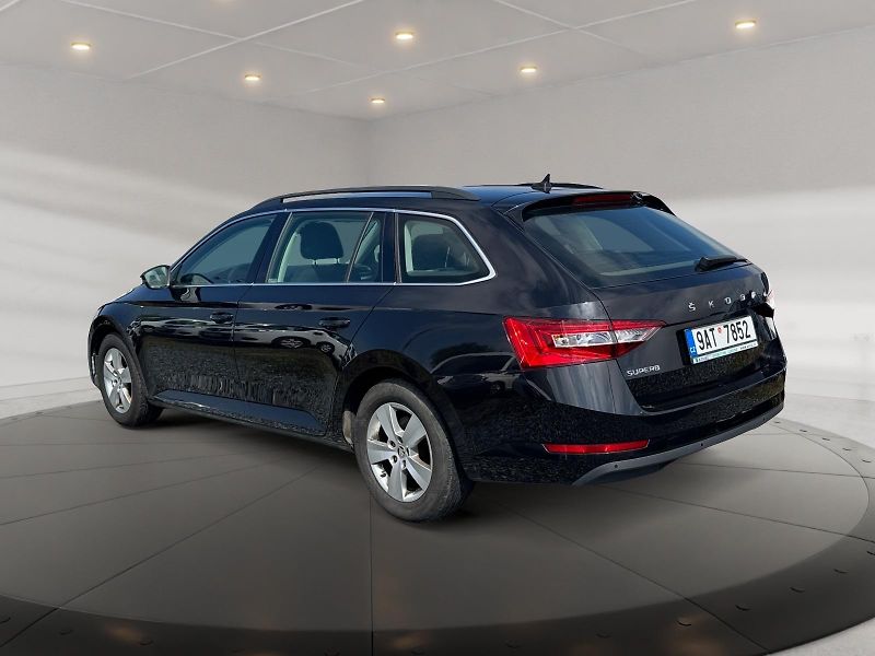 Škoda Superb (2023) AMBITION 2.0TDI 110kW DSG CZ - fotka 4 z 11