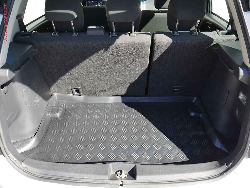 Fiat Sedici (2012) 1.6i 4x4, LPG, AC, TZ - fotka 7 z 15