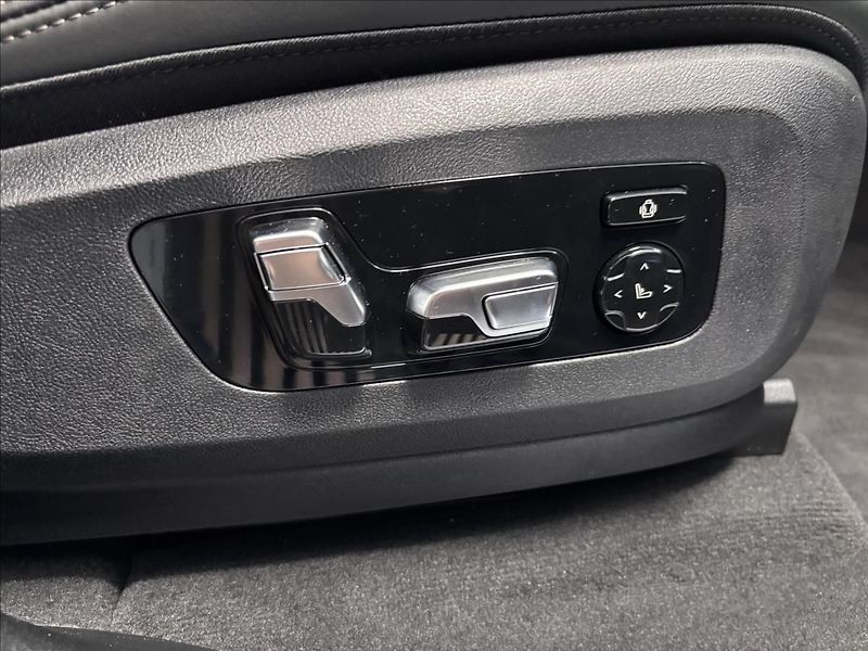 BMW X5 30D, Xdrive - fotka 30 z 32