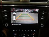 Škoda Superb (2018) 2.0TDi 4x4, ČR, DSG, bixen - náhled 17