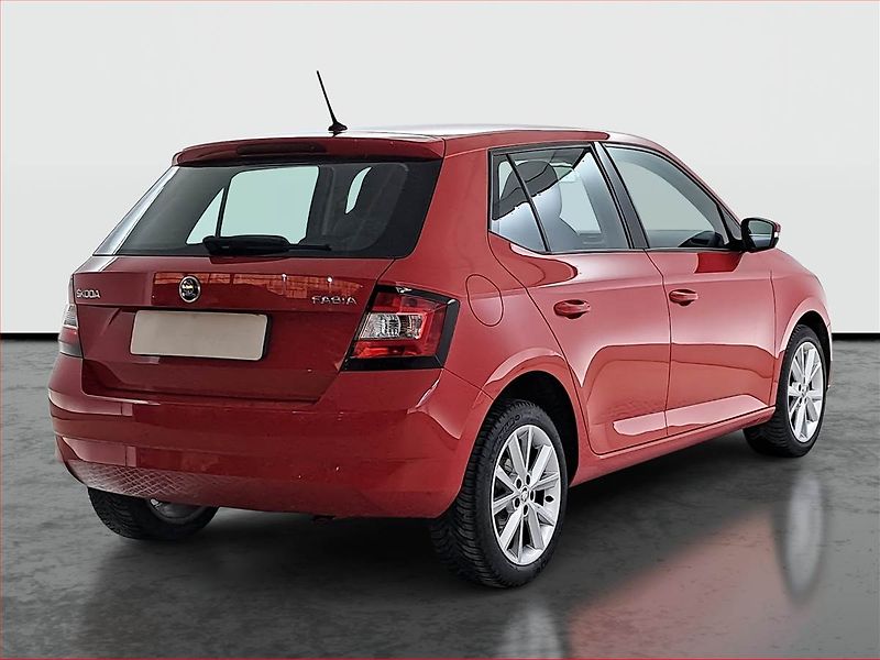 Škoda Fabia (2016) 1.2 TSI, Navi, Tempomat - fotka 5 z 19