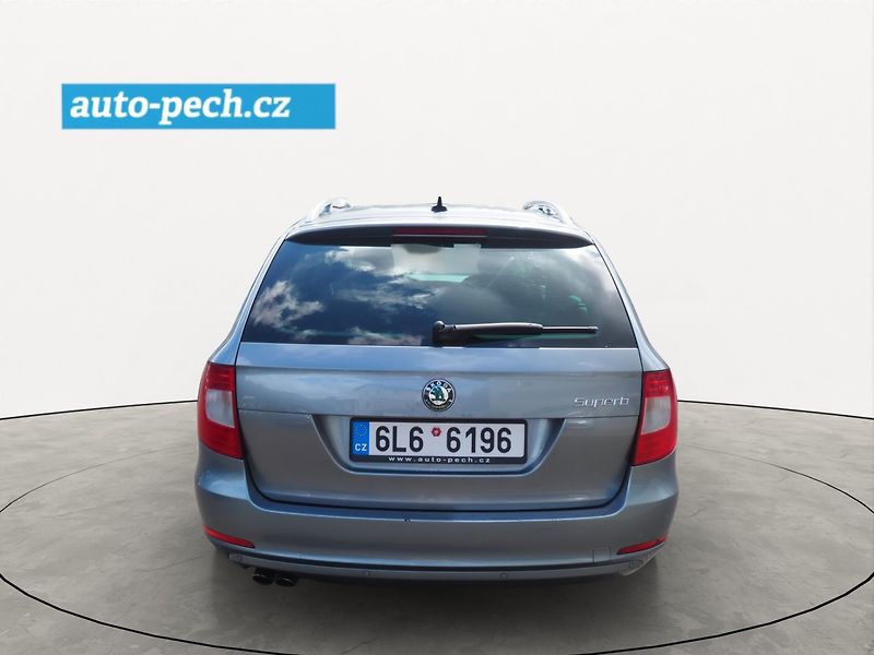 Škoda Superb (2011) 1.8 TSI, 118 kW - fotka 3 z 35