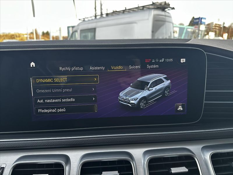 Mercedes-Benz GLE 350de 4M AMG paket - fotka 16 z 41