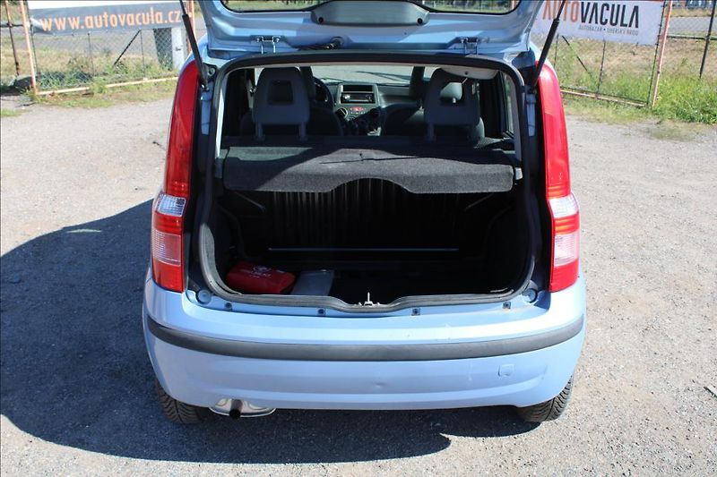 Fiat Panda 1,1 i  CITY SERVO,STK 5/2027 - fotka 14 z 22